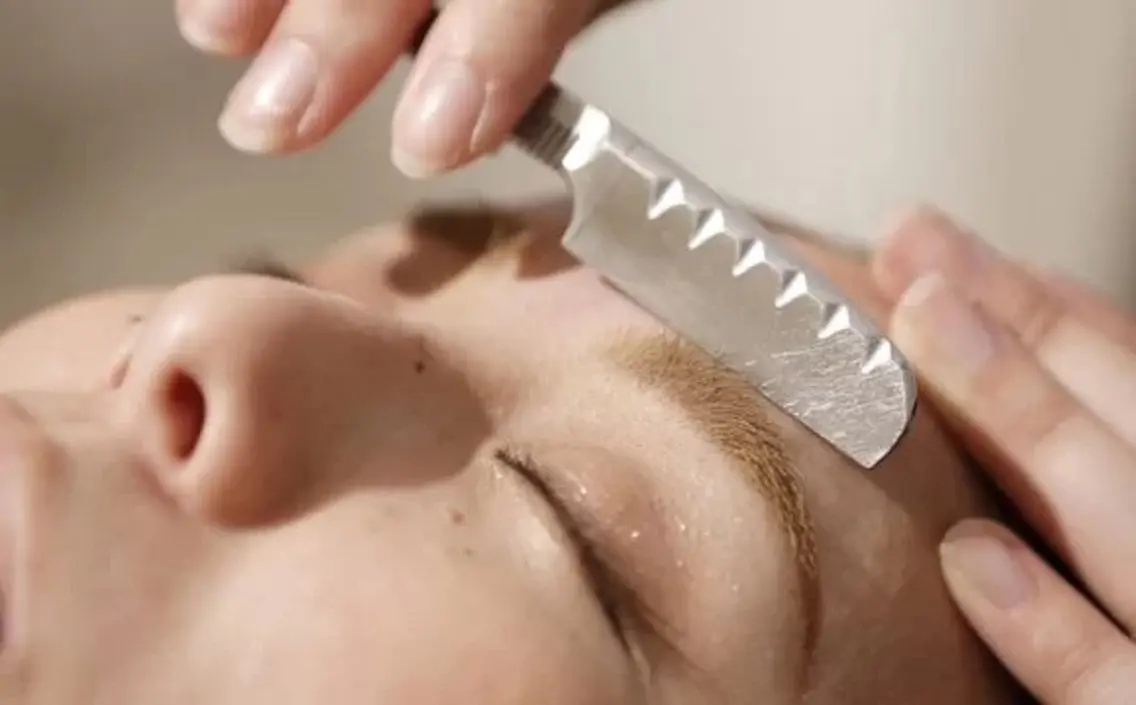安藤 ジャンヌのヘアスタイル
