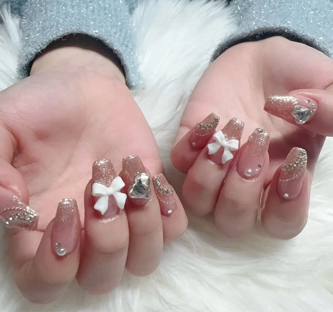 ネイル ハンドネイル ＆ME アンドミーのネイルデザイン