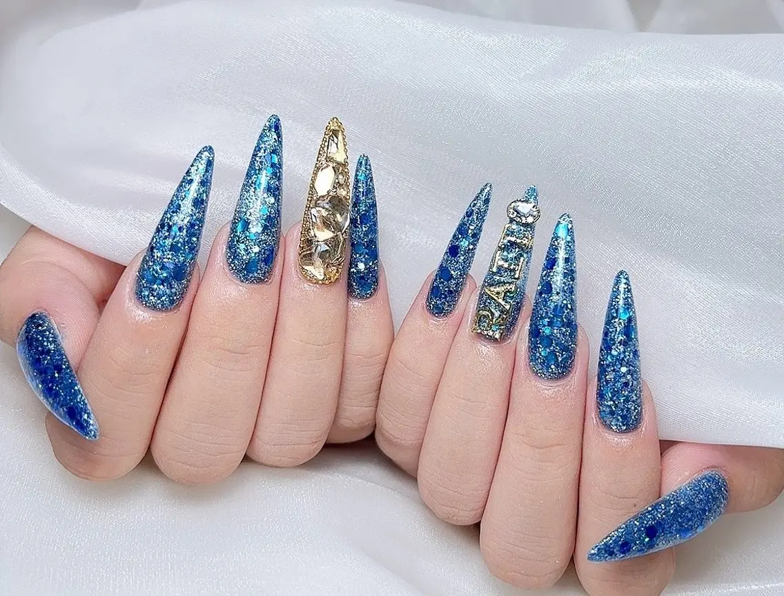 ネイル 🎀M nails✨ ビューティーのネイルデザイン