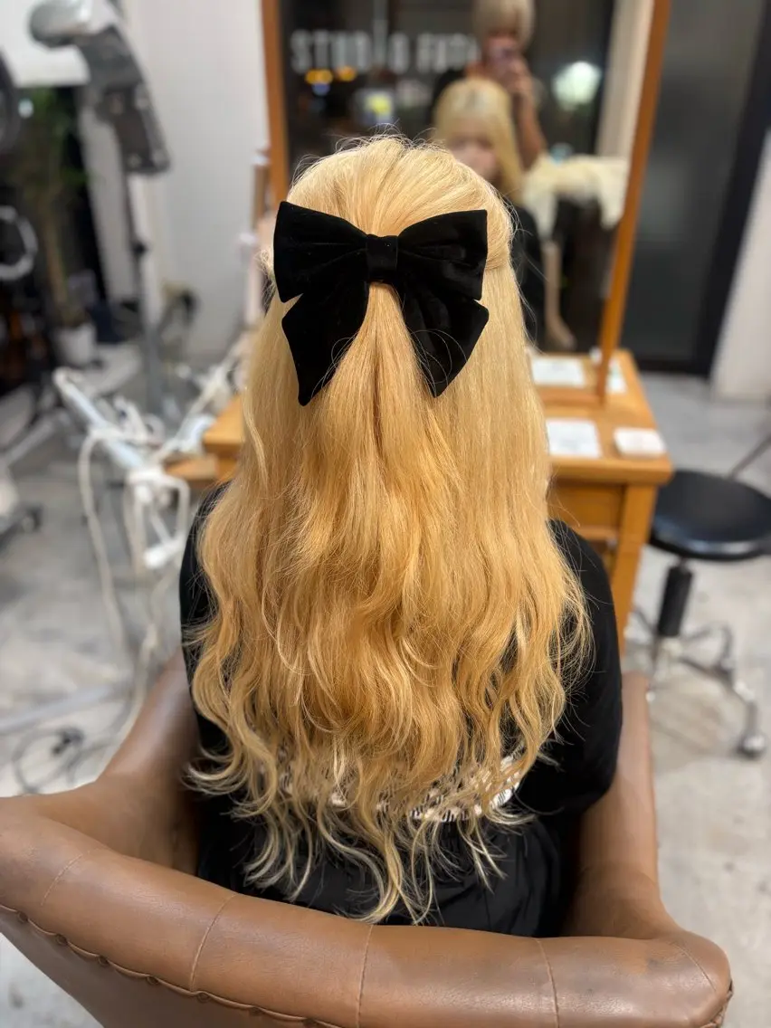 ロング プルエクステ エクステ ヘアカラー エクステ スタジオフツーロ バイビーヘアー栄店のヘアスタイル