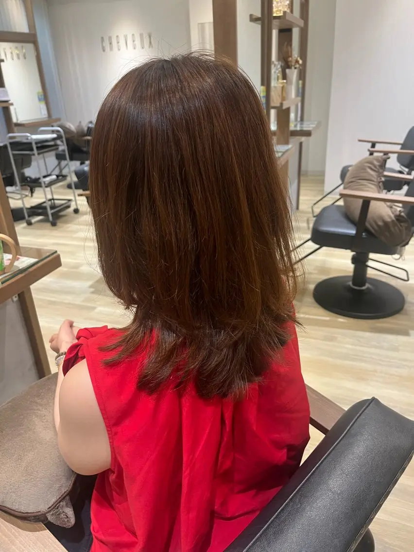 ロング くびれヘア カット パーマ 樋口 莉奈のヘアスタイル