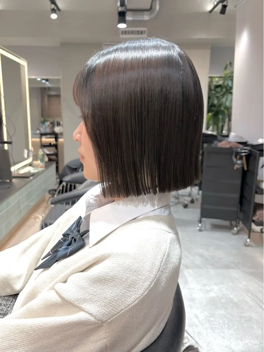 ショート カット ヘアカラー トリートメント オリーブベージュ/ボ ブレイヤーたまき🧡のヘアスタイル