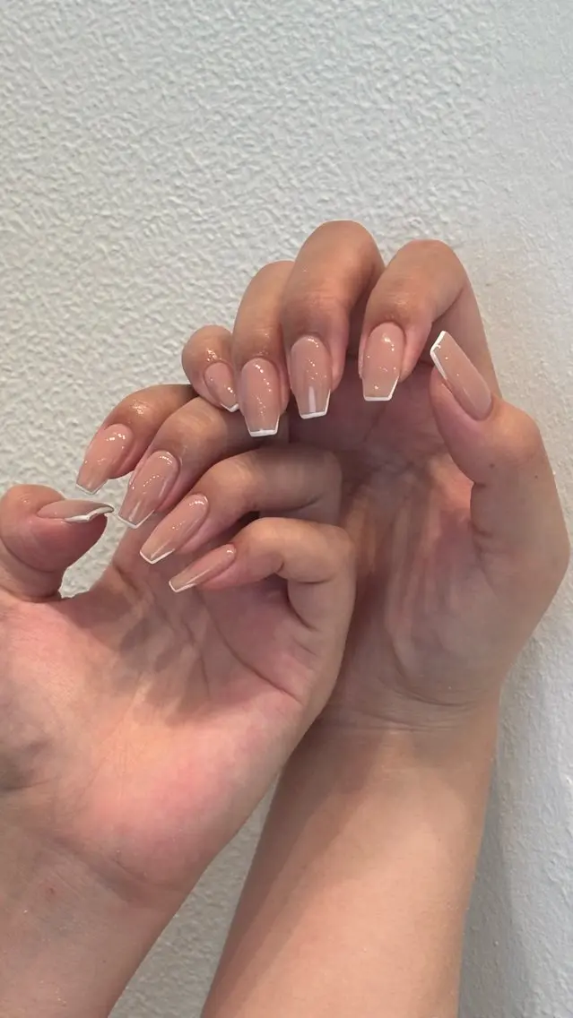 ネイル フレンチネイル t. suzuのネイルデザイン