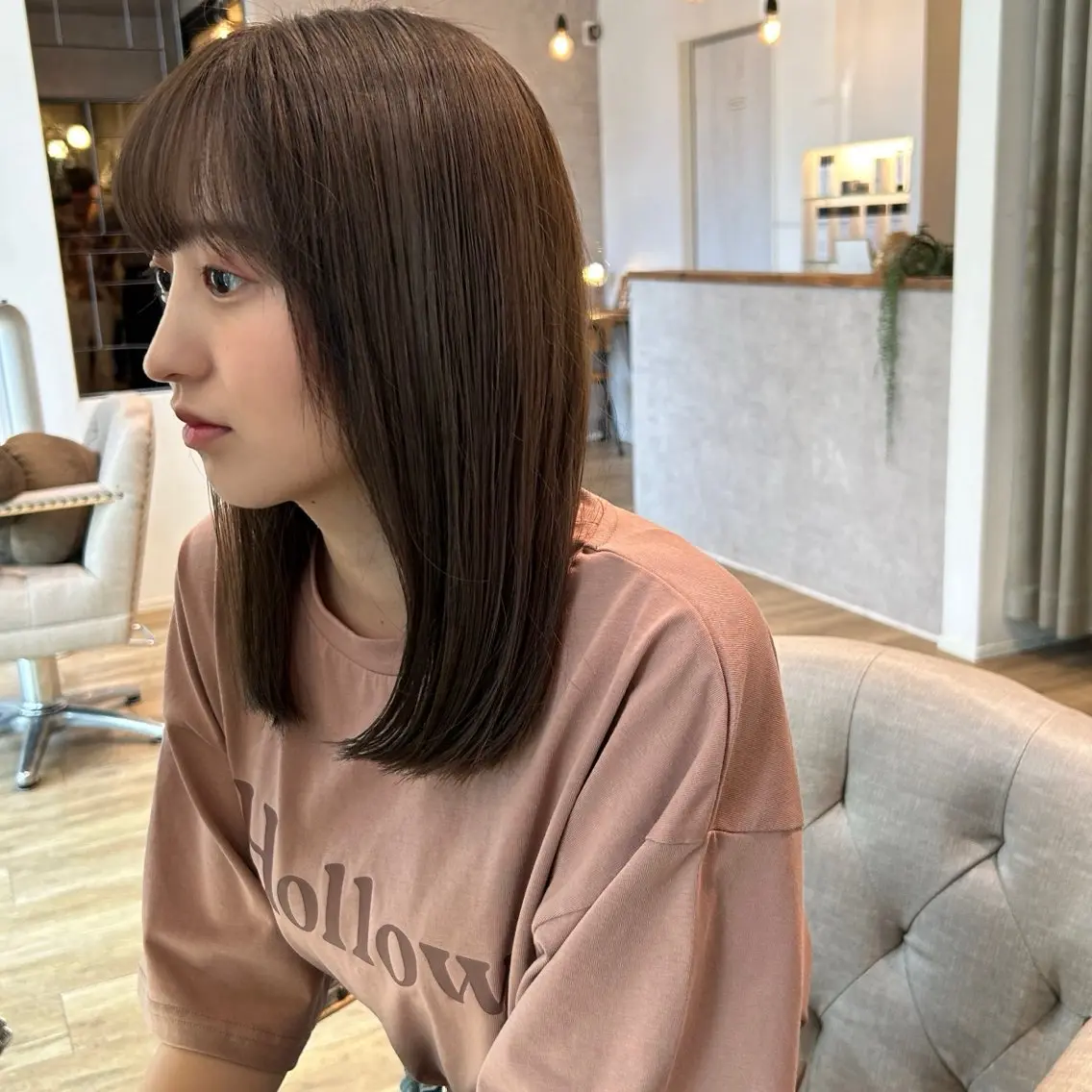 ミディアム カラー ブラウンカラー オリーブブラウン 神谷 凪のヘアスタイル
