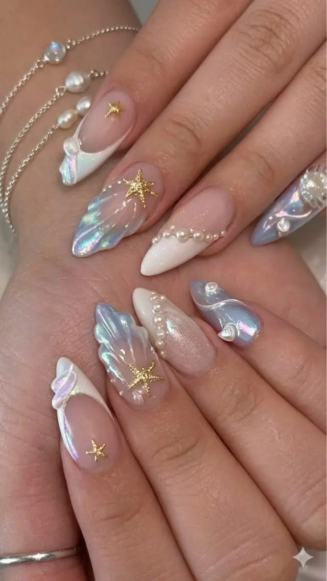 ネイル HAPPI NAIL . LEEのネイルデザイン