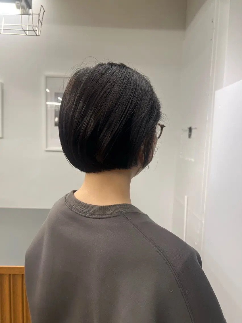 ショート 佐久間 萌のヘアスタイル