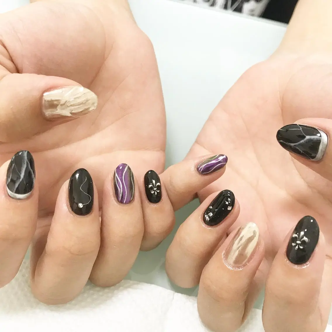 ネイル 板垣 綾乃のネイルデザイン