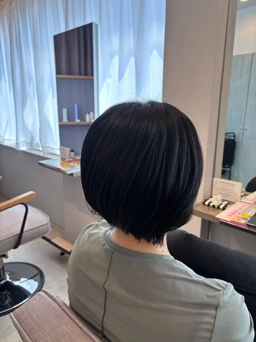 ショート 真鍋 月音のヘアスタイル