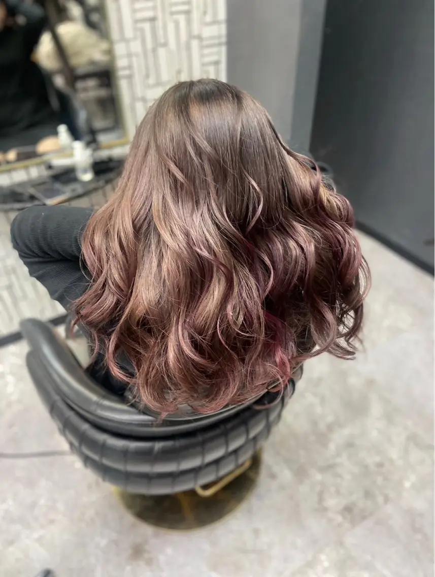ロング ヘアカラー 北村 理奈のヘアスタイル