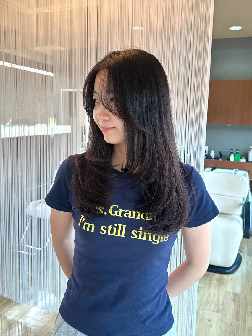 ロング レイヤーカット ☀️SOL☀️ akemiのヘアスタイル