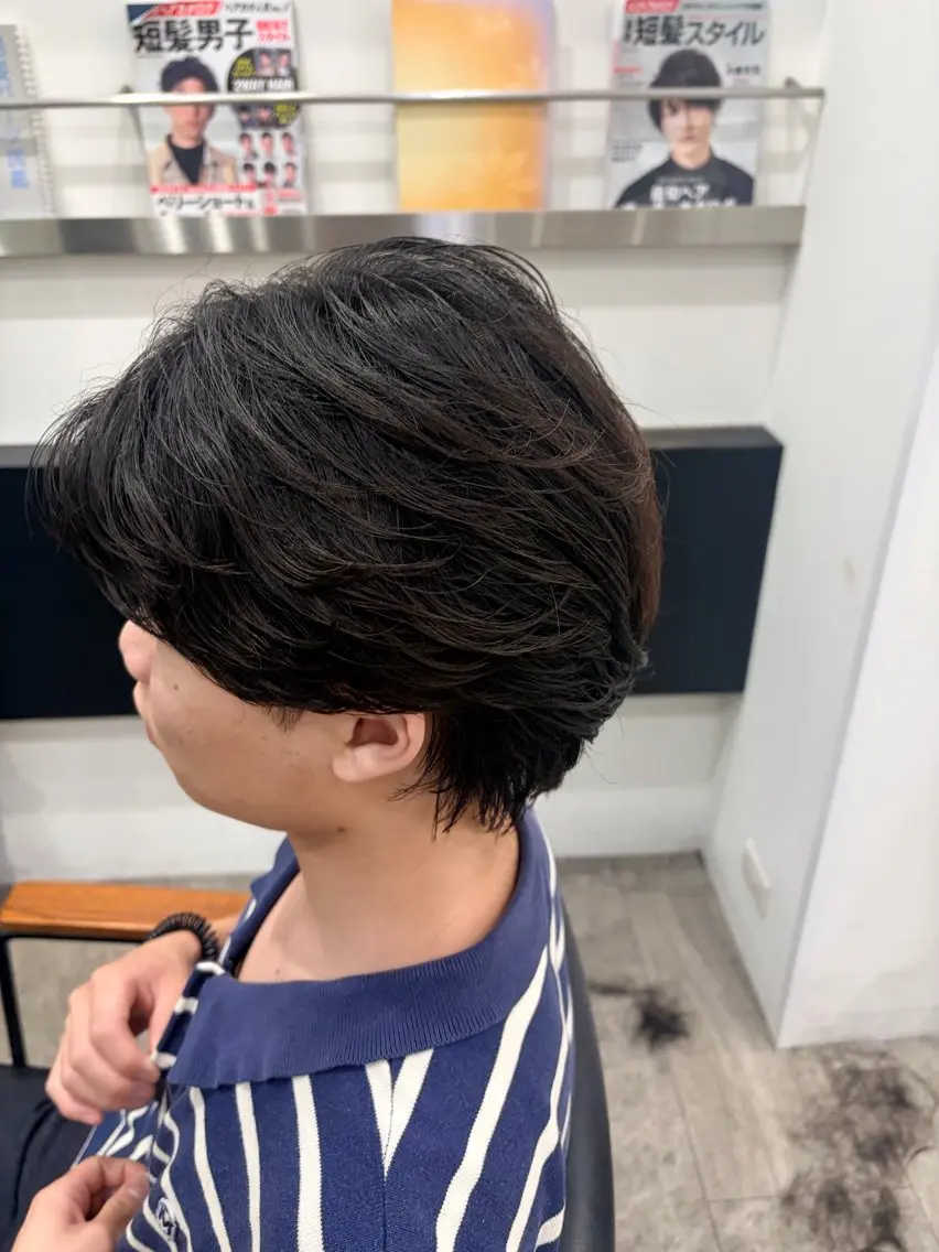 パーマ メンズ センターパート フェザーパーマ メンズパーマ 縮毛矯正 ニュアンスパーマ カット 縮毛矯正 静岡 / 毛流れ特化 /メンズヘア/真大のヘアスタイル