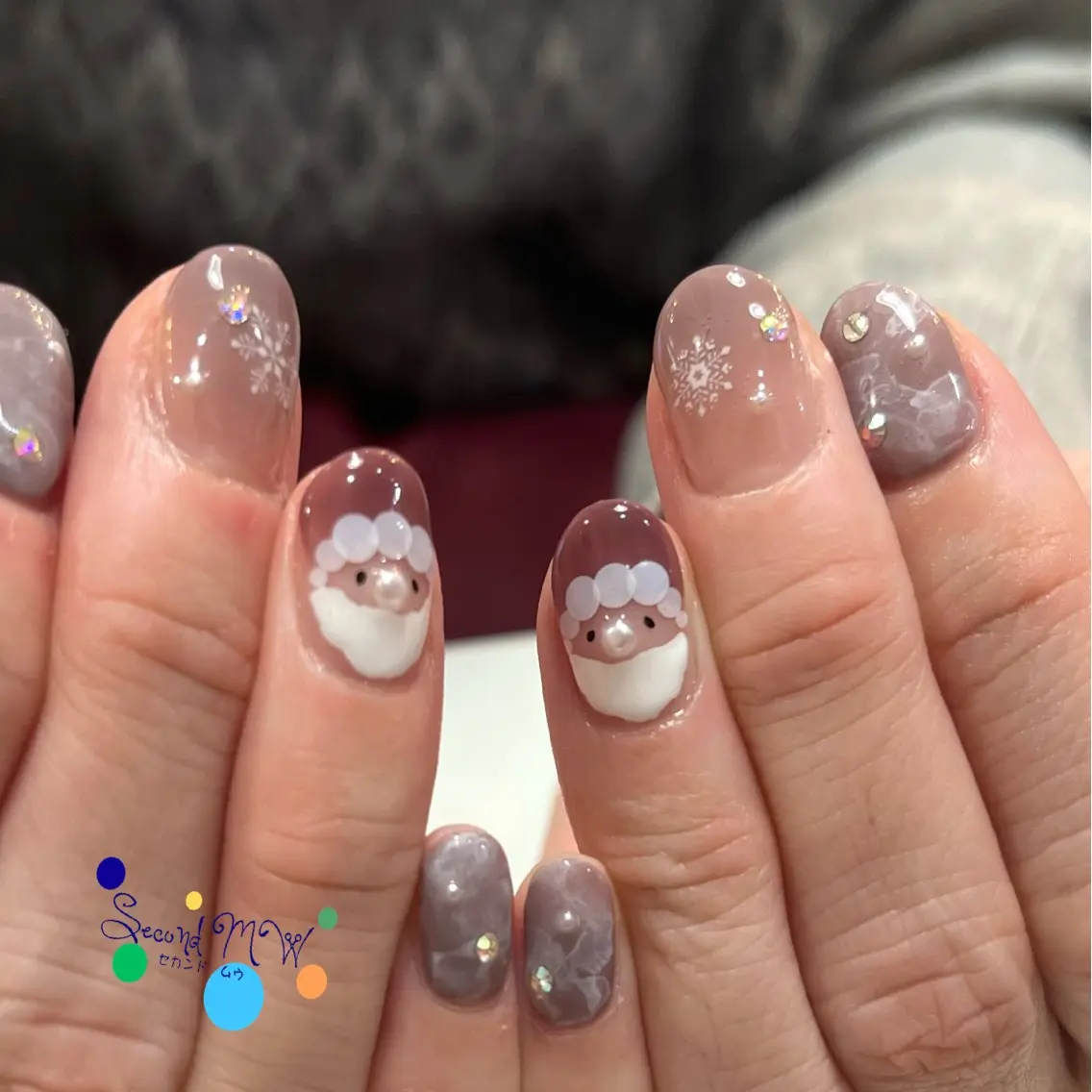 ネイル キラキラネイル ワンカラーネイル 冬ネイル クリスマス ハンドネイル SecondMW _nail 　川連のネイルデザイン