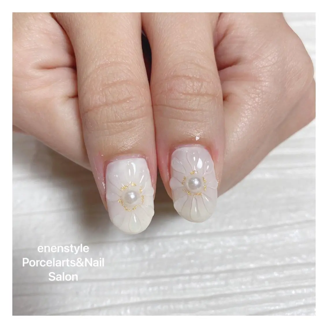 ミディアム ネイル ハンドネイル 🐾enen style 🐾のネイルデザイン