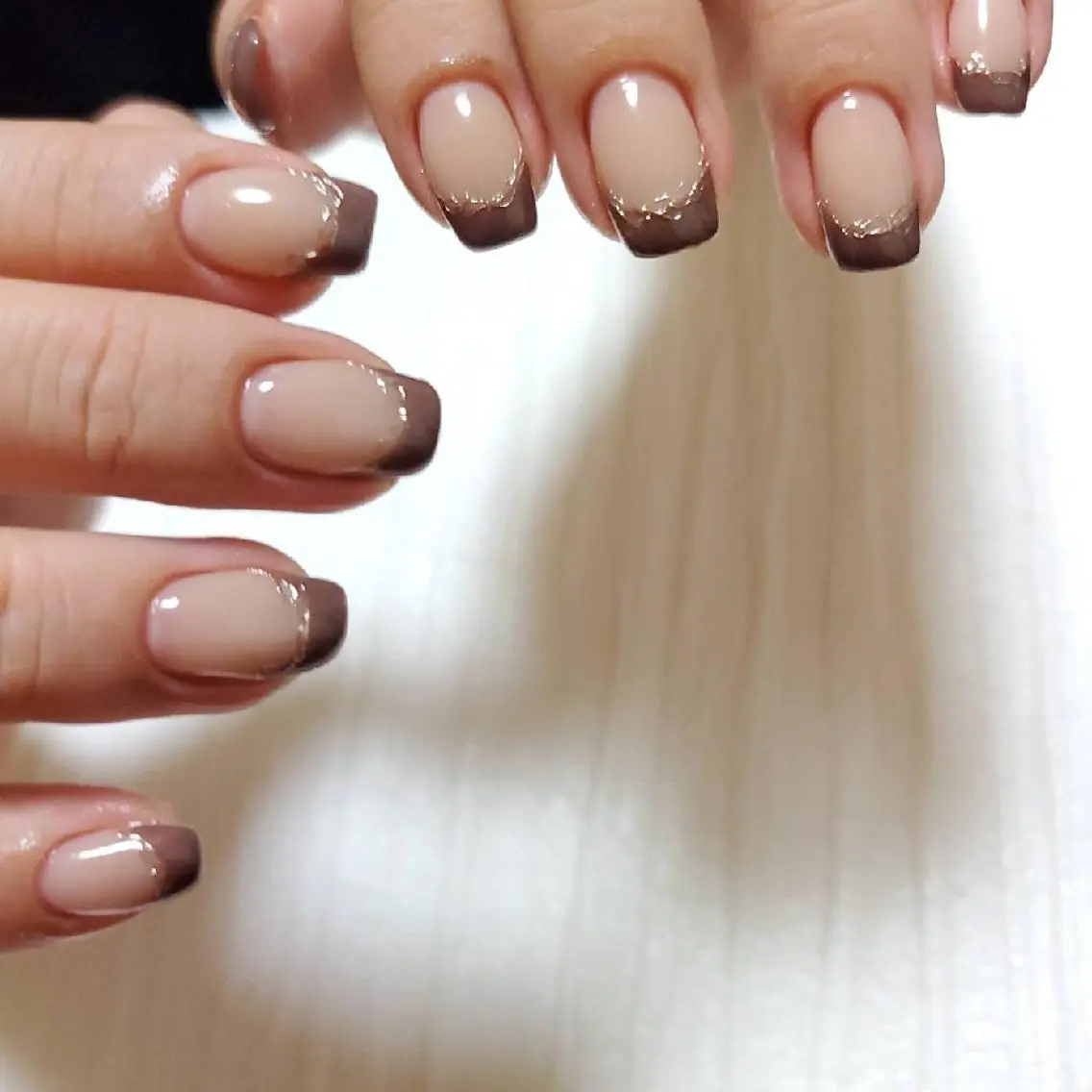 ネイル ブラウン フレンチネイル ミラーネイル スクエアネイル ハンドネイル Charm nailのネイルデザイン