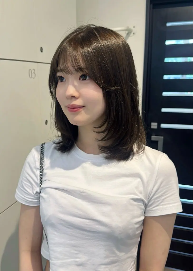 ミディアム カラー ミディアムレイヤー ブリーチ グレージュ ブリーチなしカラー オリーブグレージュ レイヤー/ハイトーン WAKANAのヘアスタイル