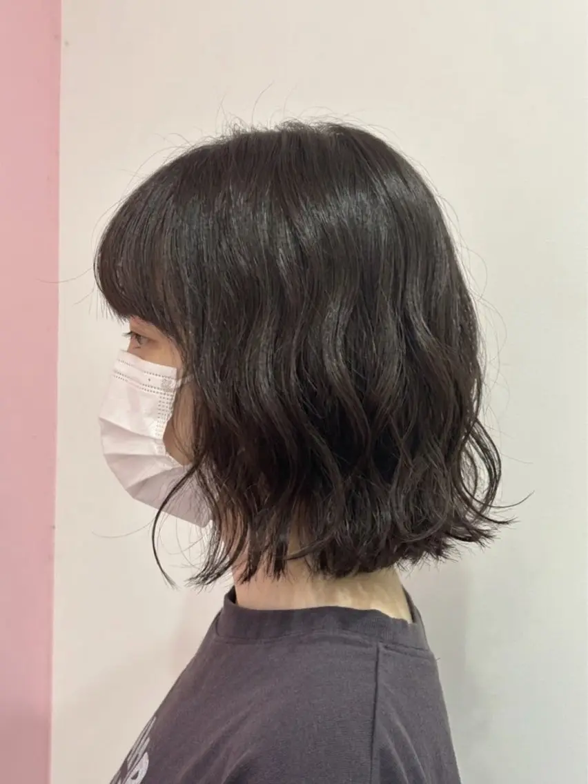ショート パーマ Bianca伊勢崎 山崎南乃のヘアスタイル