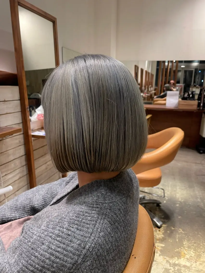 ショート カラー ボブ カット ヘアカラー トリートメント EARTH菊名店👾 ひらのすぐるのヘアスタイル