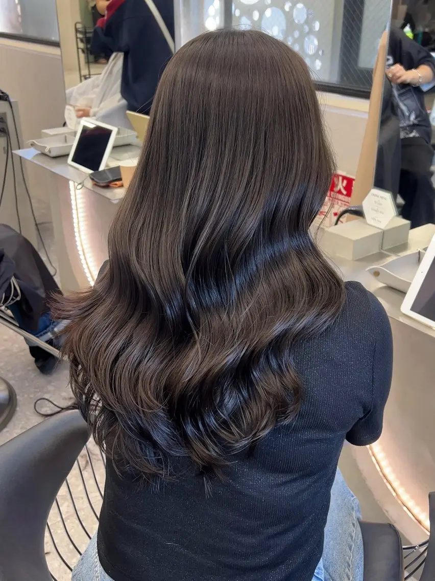 ロング カラー ブリーチ ダブルカラー グレージュ ブリーチなしカラー ヘアカラー 🌈Hiroki🌈 福岡の愛され美容師のヘアスタイル