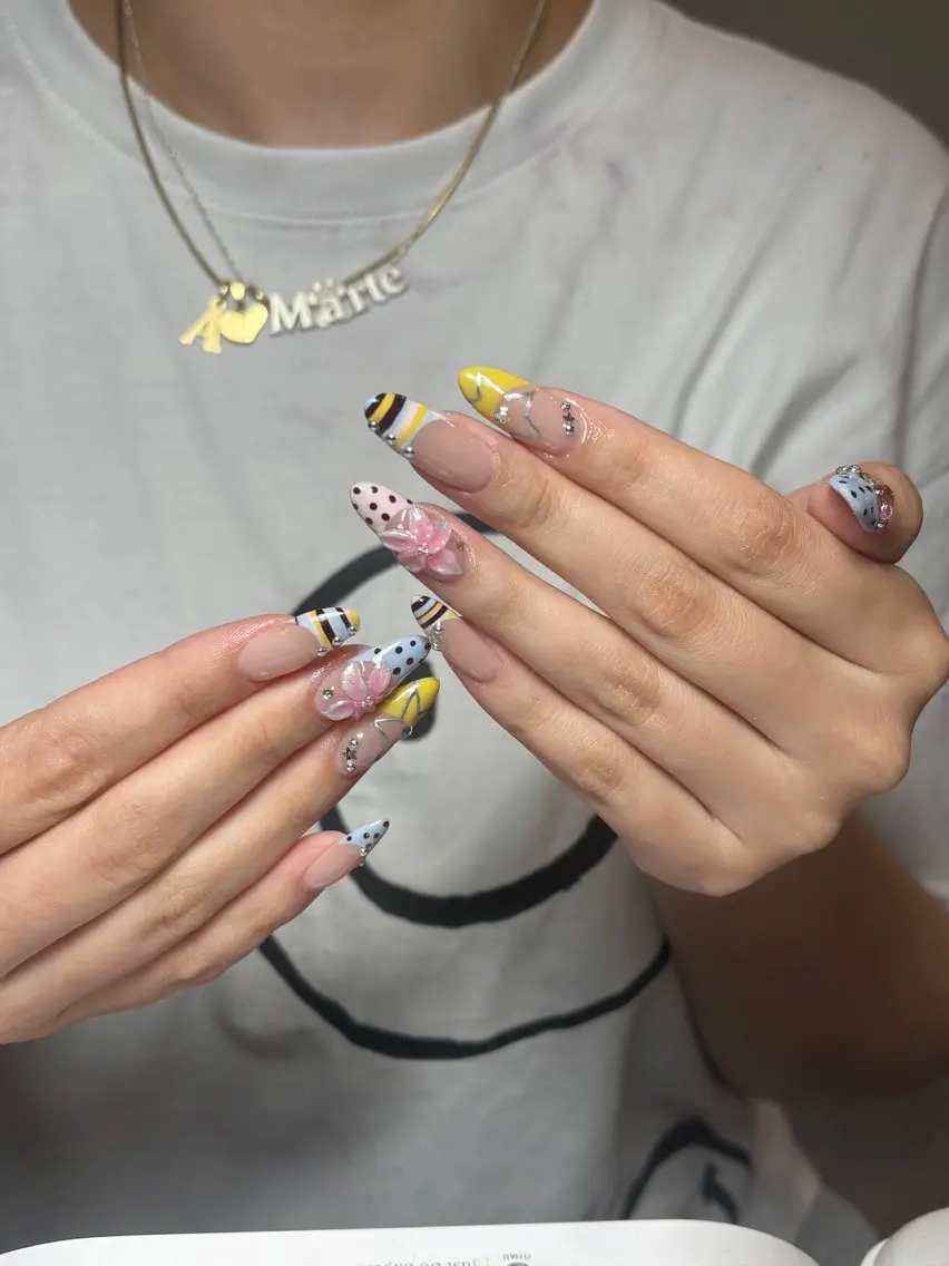 ネイル ハンドネイル HITOMI まおのネイルデザイン