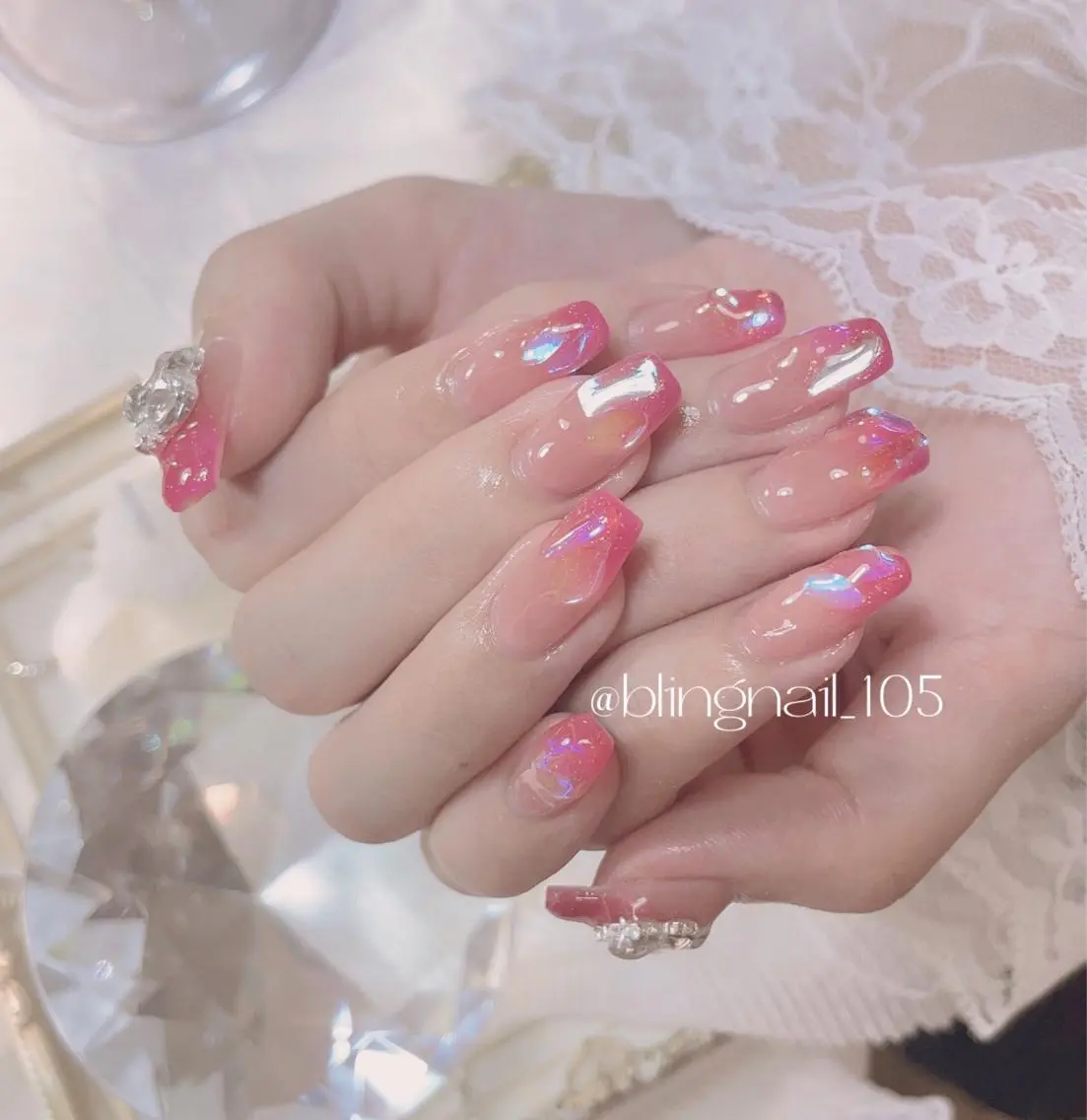 ネイル 24時まで❤︎韓国、 ワンホンネイルのネイルデザイン
