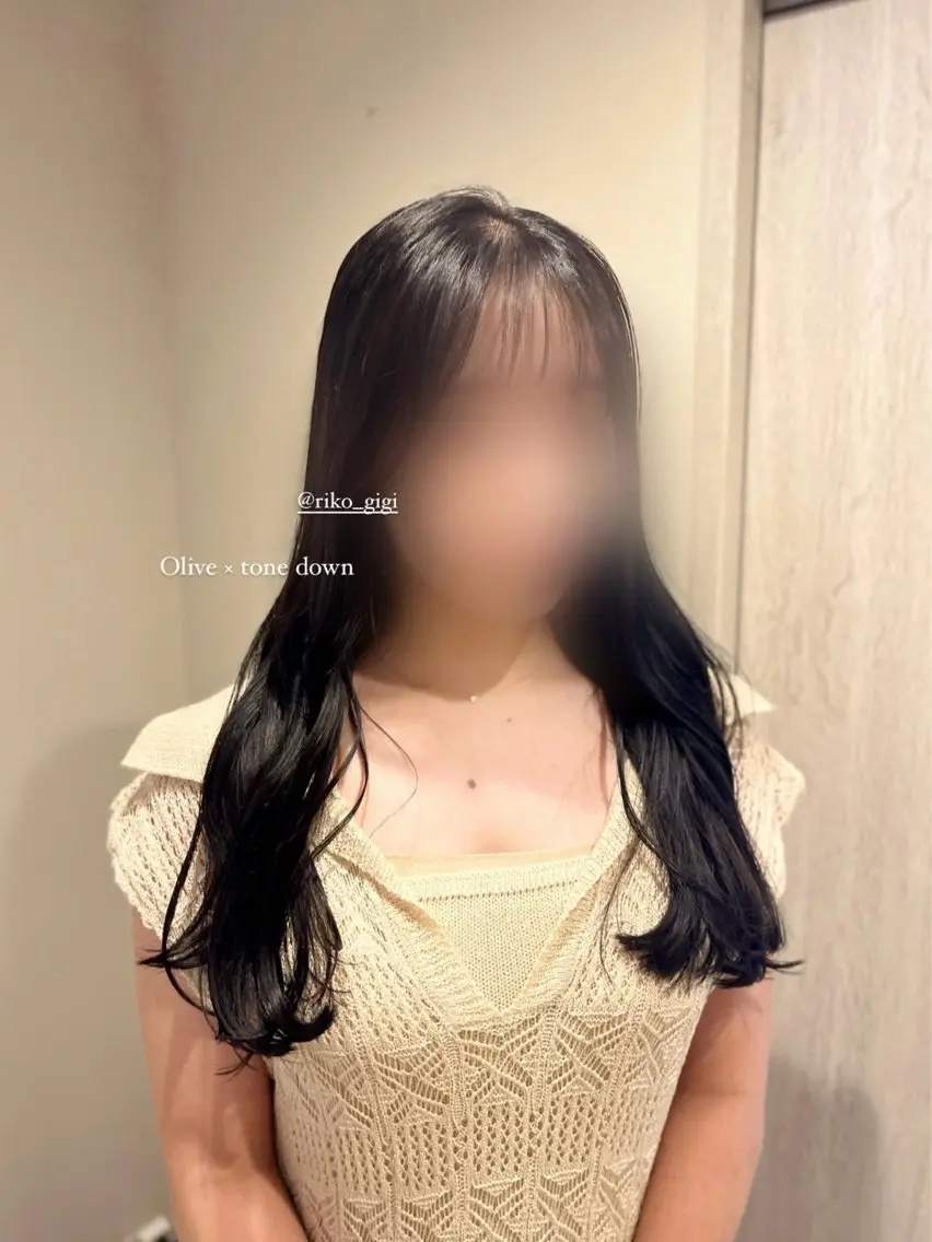 ロング カラー りこ 11/4空きありのヘアスタイル