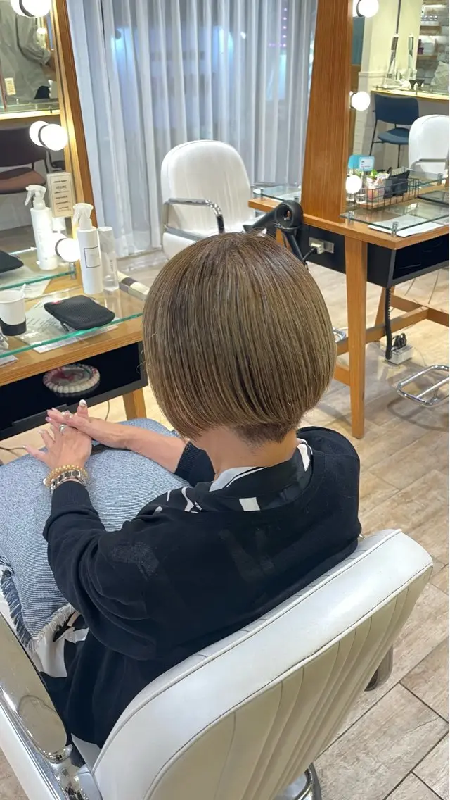 ショート 縮毛矯正 🌟ɴᴇᴏʟɪᴠᴇ ᴋᴀʀᴇɴ🤍´-のヘアスタイル