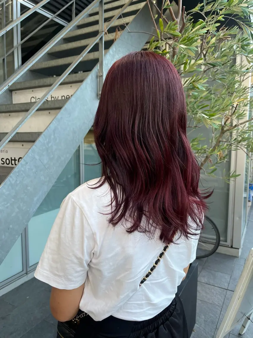 カラー レッドカラー ヘアカラー イケハラ ナナミのヘアスタイル