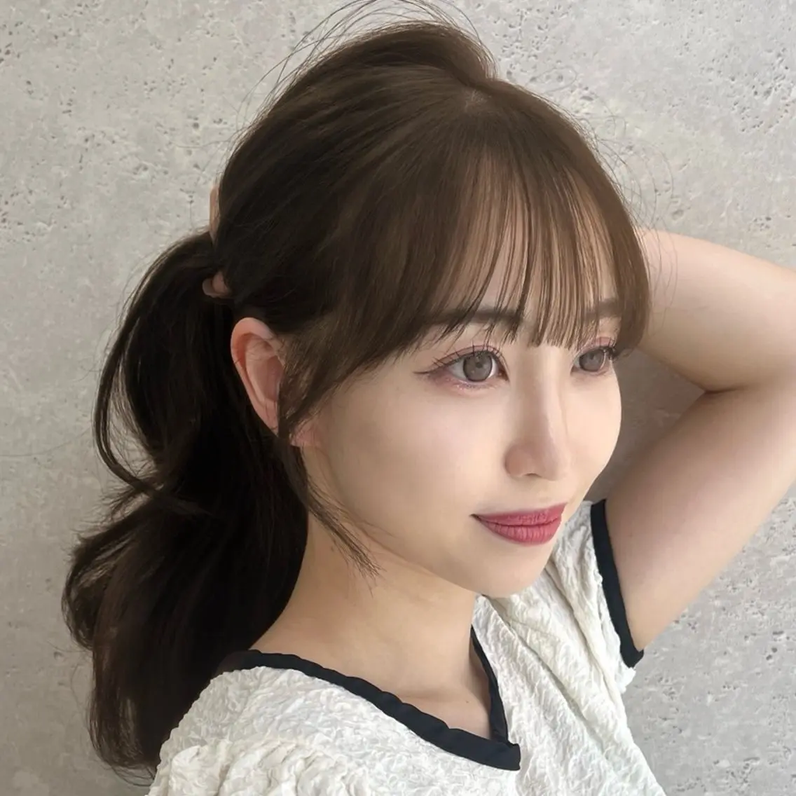 期間限定価格🤎大人かわいいを叶える🤎【小顔に見せる顔まわりカット＋透明感を引き出すケアカラー＋コテ巻きスタイリング】の写真