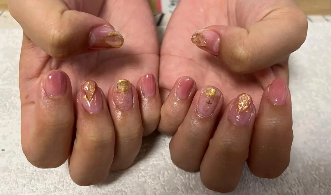 ネイル オーロラネイル フラワーネイル フットネイル フレンチネイル ジェルネイル mogunail &blowのネイルデザイン