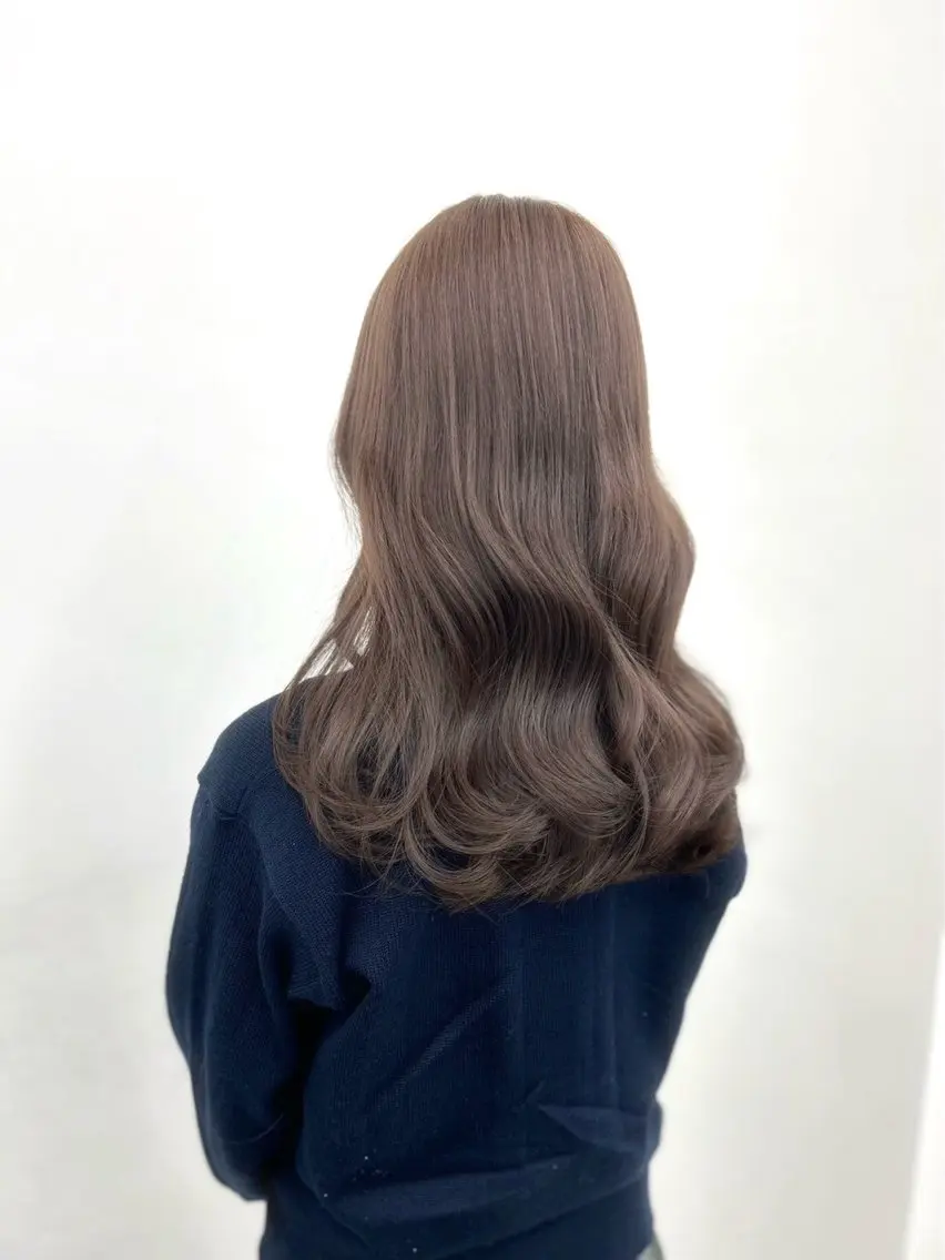 ロング カラー *モデル募集🤍横浜 透明感カラー🫧のヘアスタイル