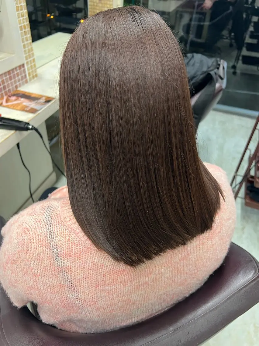 切りっぱなし/ レイヤー/ももかのヘアスタイル