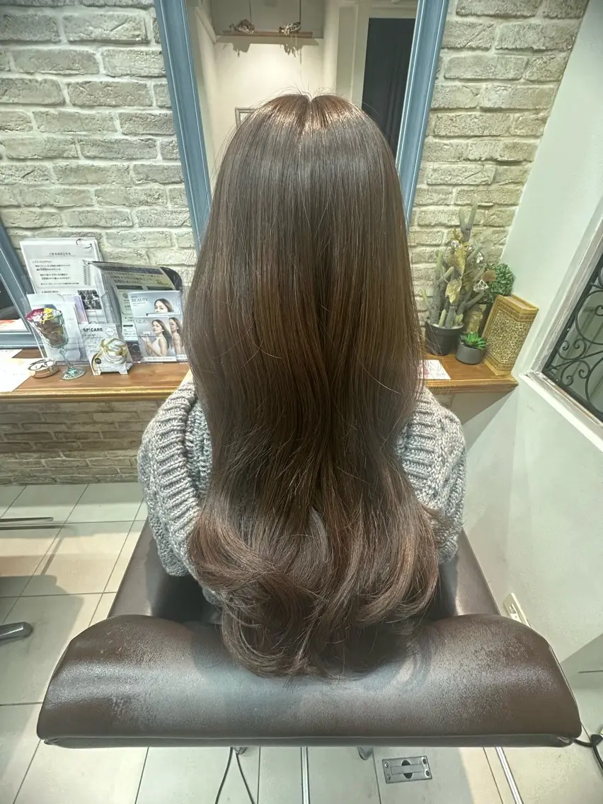 ロング カラー ベージュカラー オリーブベージュ ヘアカラー トリートメント 縮毛矯正/髪質改善 🌿/ベージュ🤎のヘアスタイル