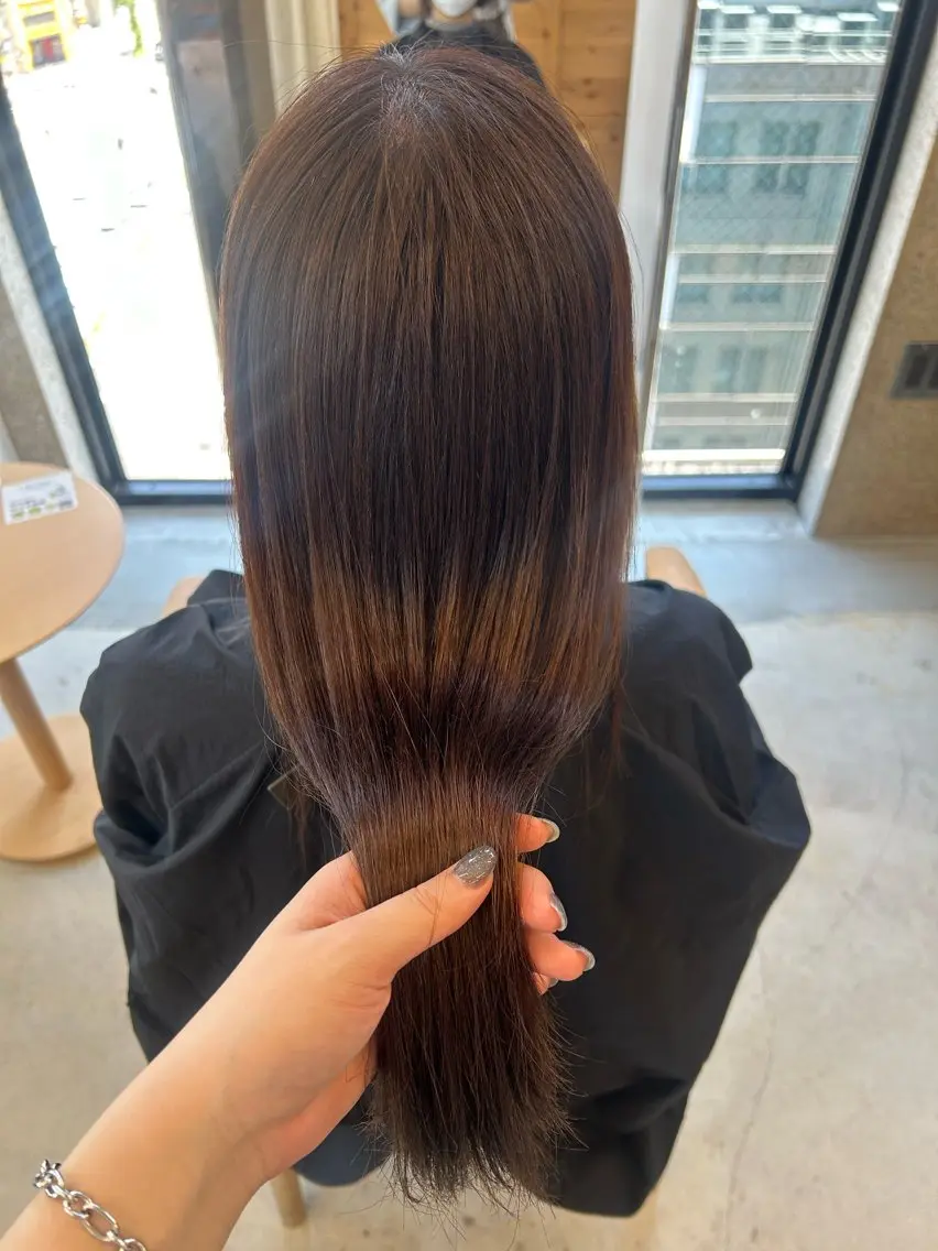 ロング カラー ヘアカラー トリートメント SiLO Yukinaのヘアスタイル