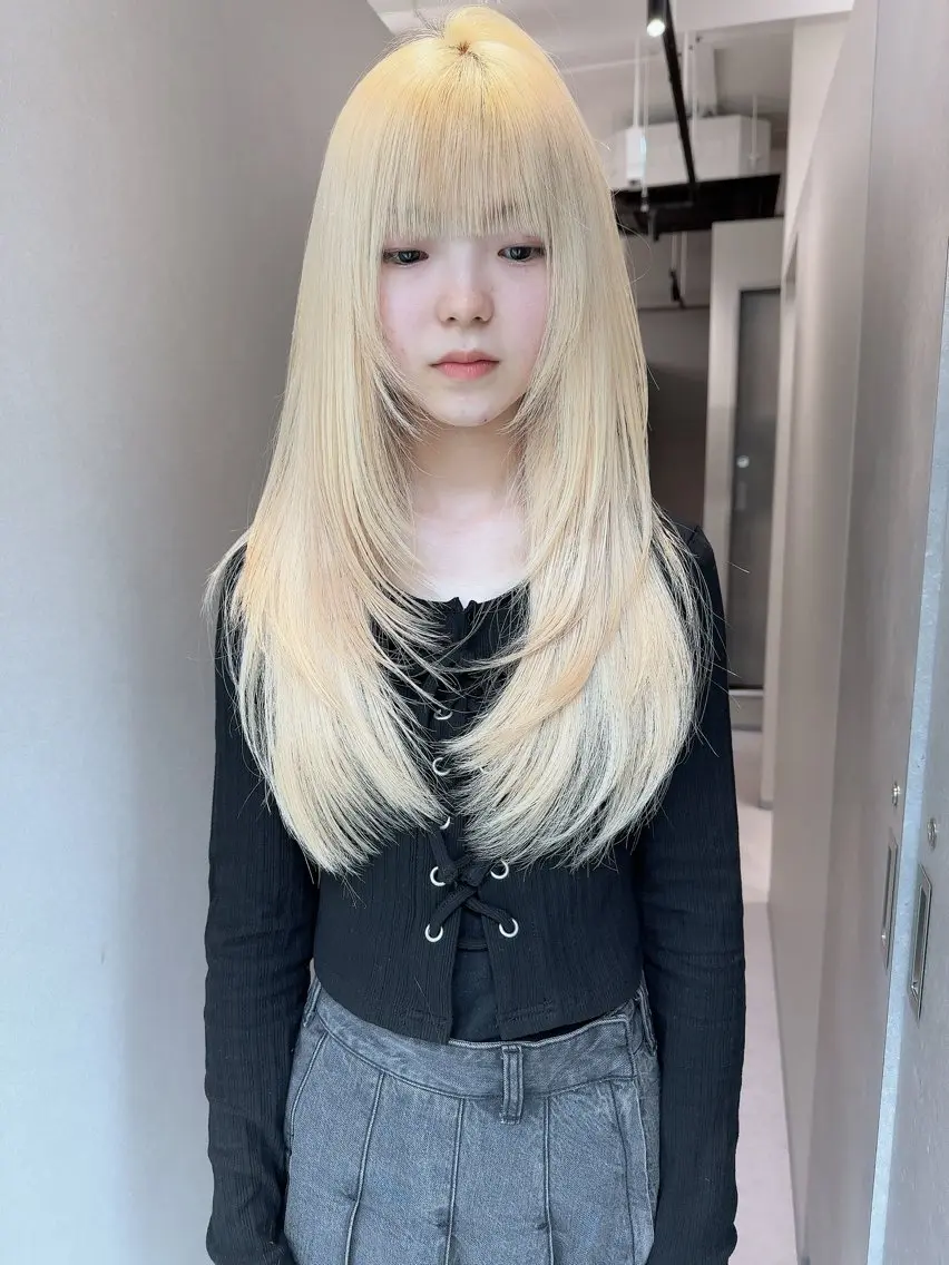【学割U24】透明感ワンカラー+カット ✂️の写真