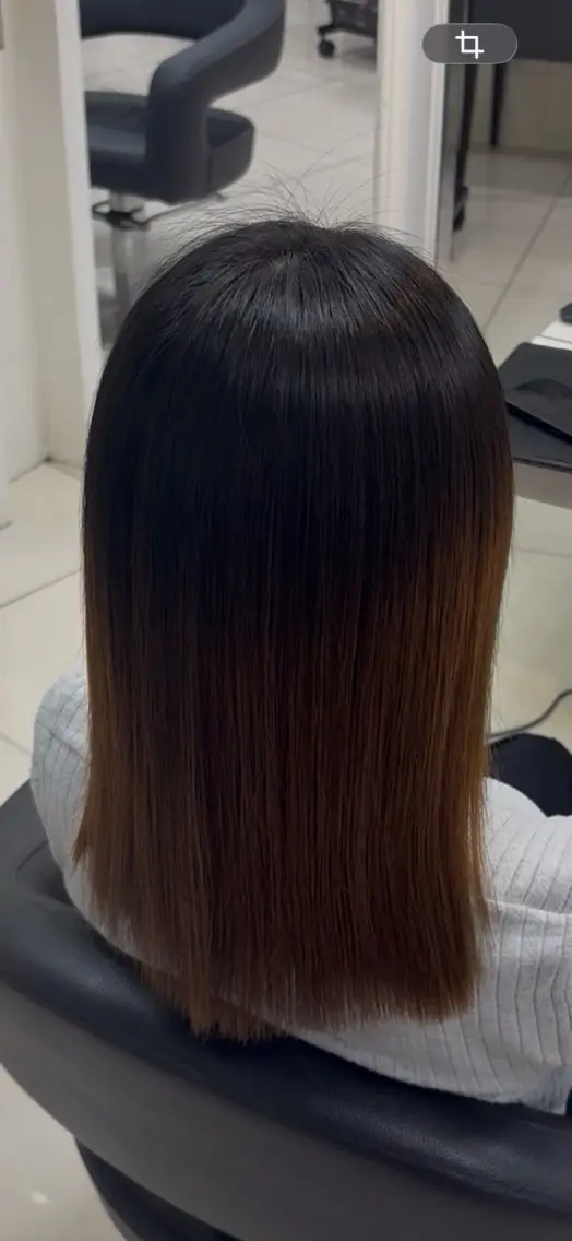 セミロング パーマ カラー特化✨ ヒュウガのヘアスタイル