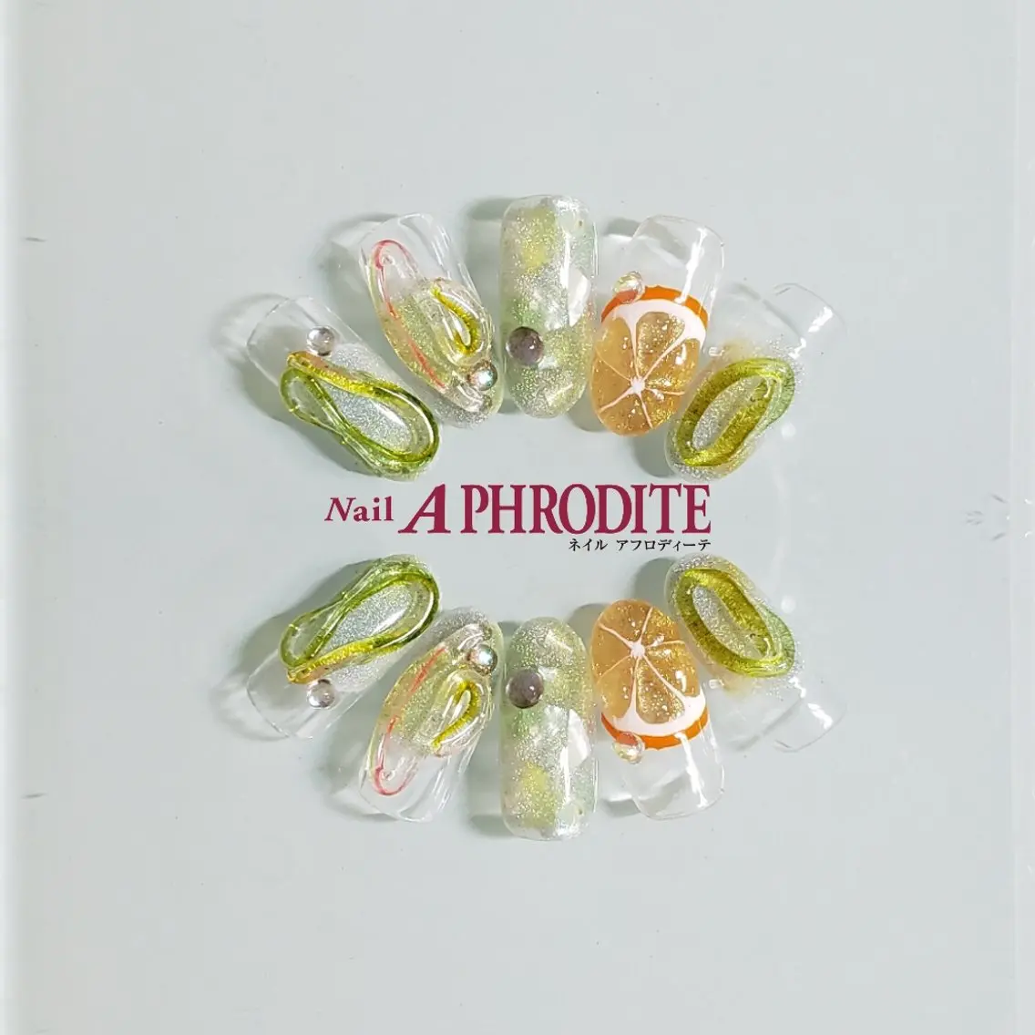 ネイル ジェルネイル ニュアンスネイル スカルプネイル ソフトジェル ネイルチップ ハンドネイル Nail Aphroditeのネイルデザイン