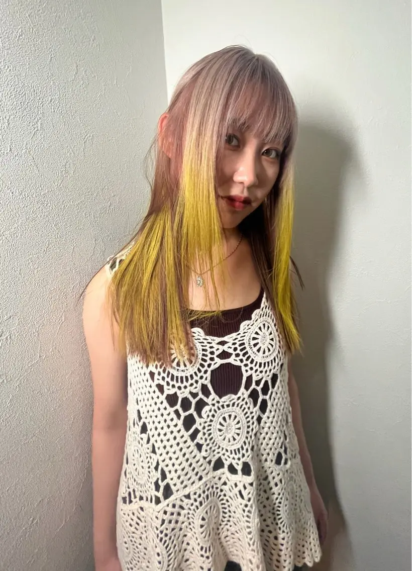 ミディアム カラー ベージュカラー ブリーチ デザインカラー ダブルカラー ハイトーンカラー ヘアカラー トリートメント 💖艶ハイトーン髪質 改善💖ケンシンのヘアスタイル