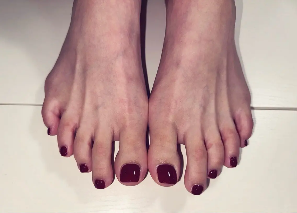 🦶🏻((オフあり)) ワンカラーの写真