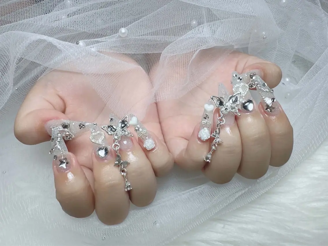 ネイル ブルー フットネイル フレンチネイル 韓国ネイル マグネットネイル ハンドネイル ハンドケア Hara Nail 【持ち込みOK】のネイルデザイン