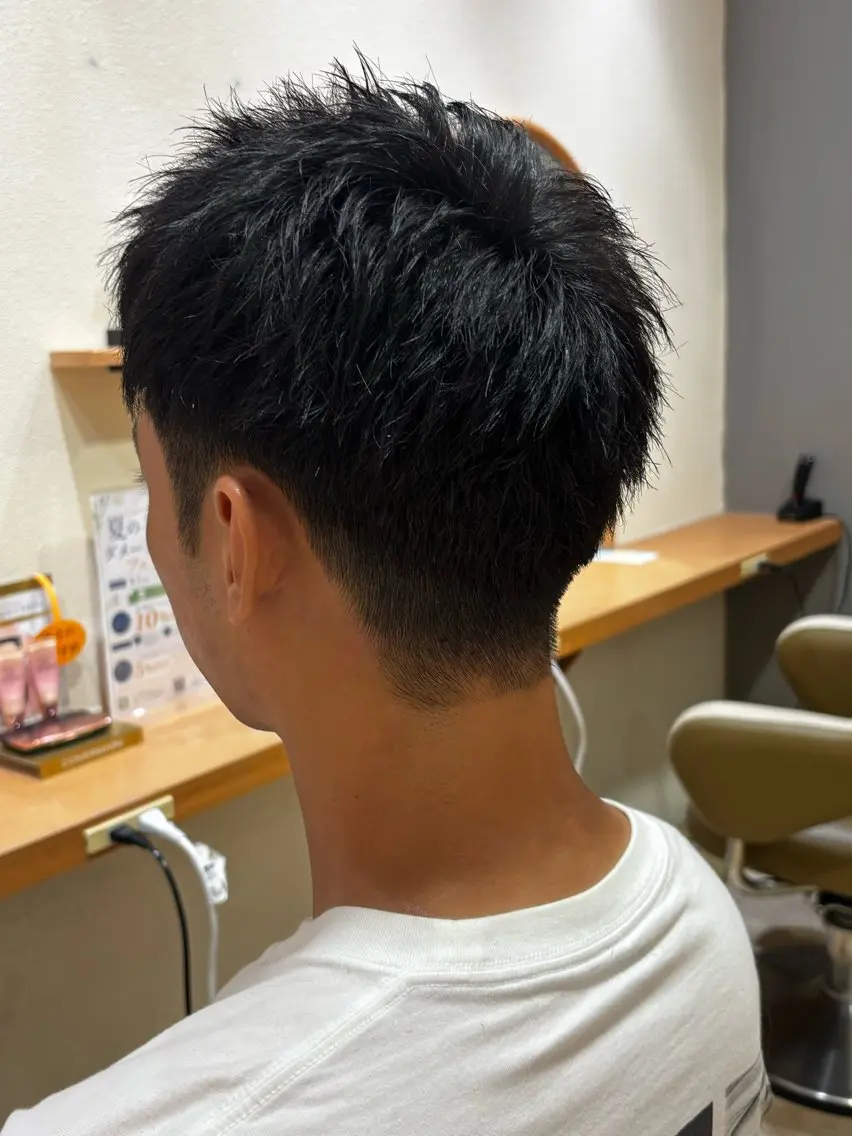 メンズ 刈り上げ カット ヘアカラー 工藤 榛透のヘアスタイル
