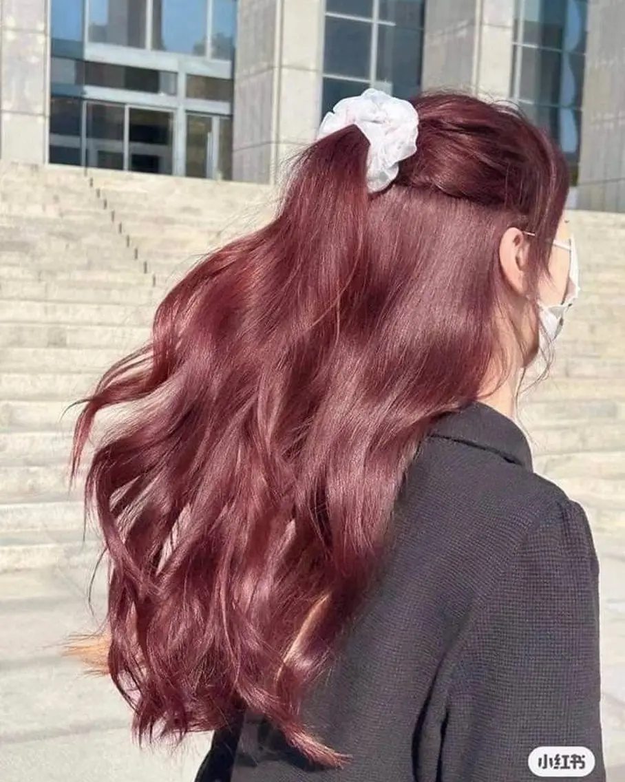 ロング カラー ヘアアレンジ ヘアカラー ♥️渋谷の赤髪 トップ/らいる♥️のヘアスタイル