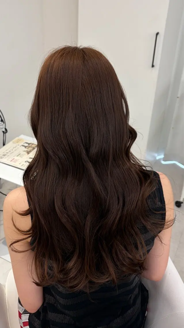 ロング ヘアカラー 米野 寿利奈のヘアスタイル