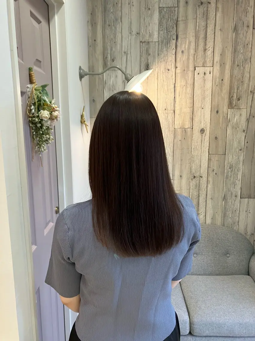 セミロング 藤田 七海のヘアスタイル