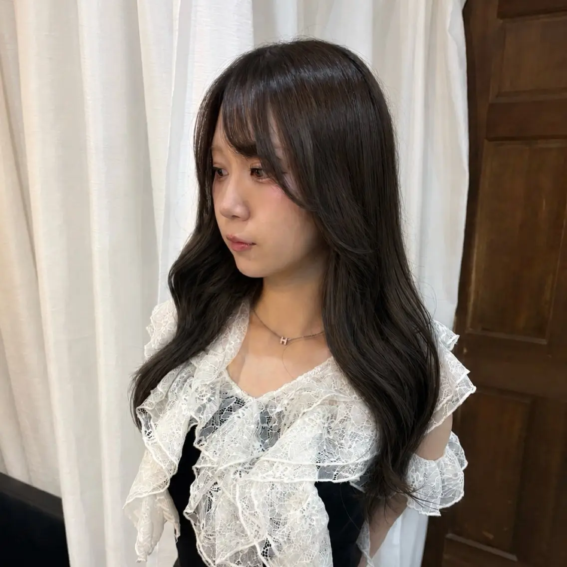 ロング カラー 透明感カラー グレージュ オリーブグレージュ オリーブグレー ヘアカラー トリートメント ボブ/くびれボブ ⠀ゆらのヘアスタイル