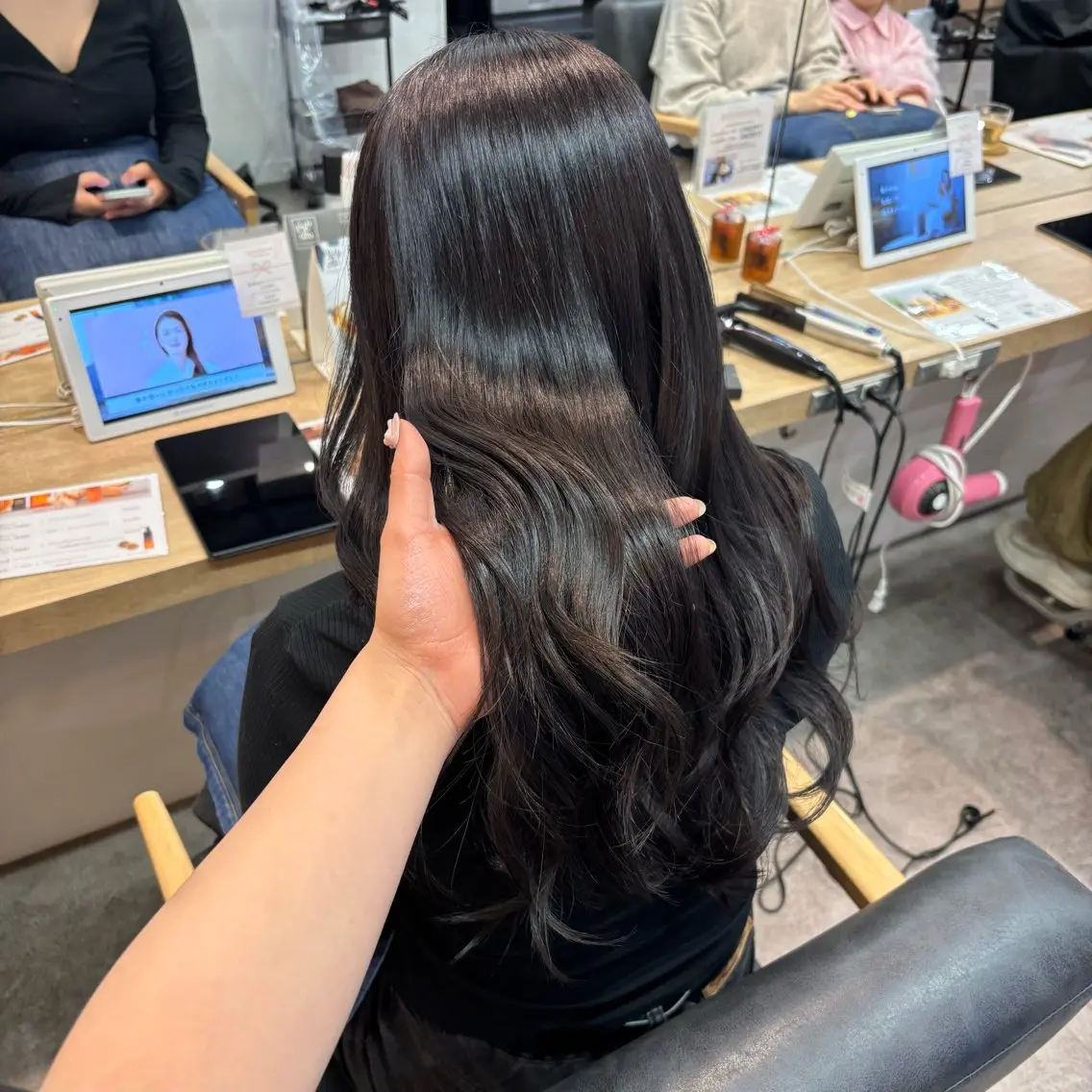 カラー 銀座：似合わせカラー オリーブ🫒アレンジのヘアスタイル