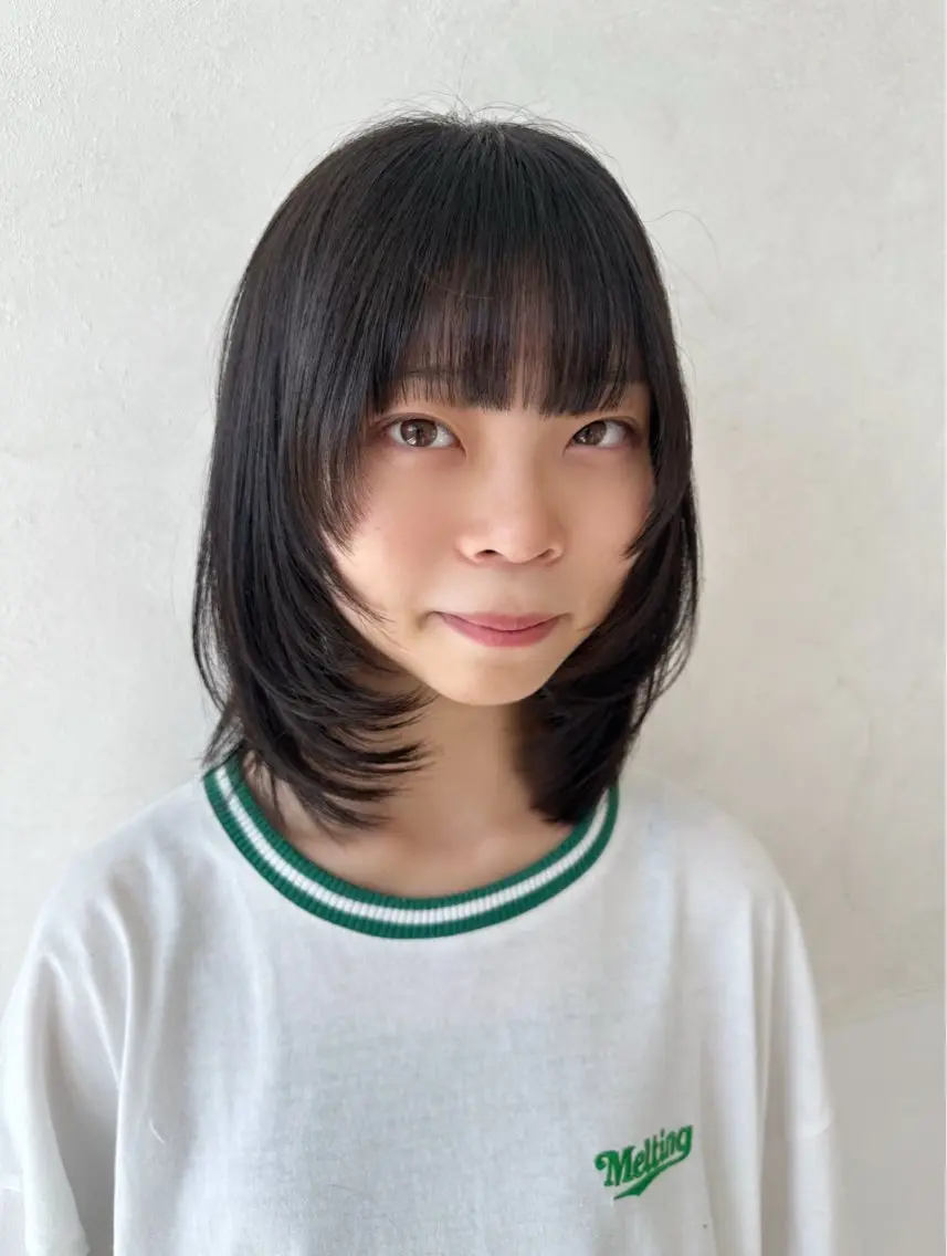 ミディアム ミディアムレイヤー レイヤーカット カット 明日空きあり‼️ レイヤースタイル🩷のヘアスタイル