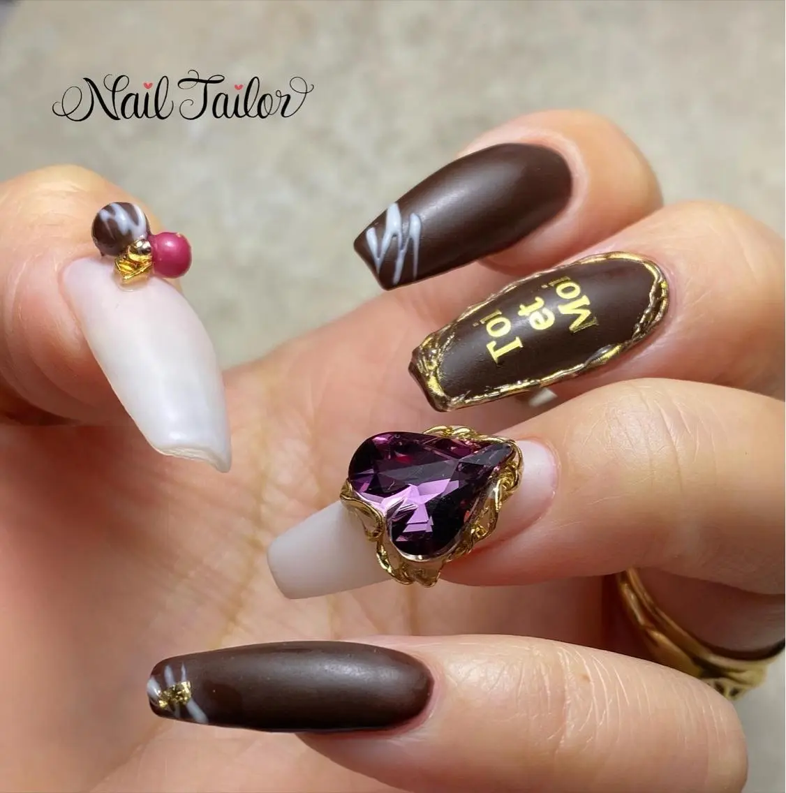 ネイル 長さ出し ワンカラーネイル バレンタイン ワンホンネイル NailTailor ネイルテイラーのネイルデザイン