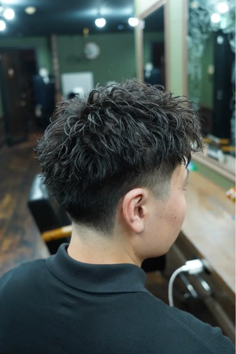 ショート パーマ ショートヘア カット パーマ 【メンズ特化】　倉山 和樹のヘアスタイル