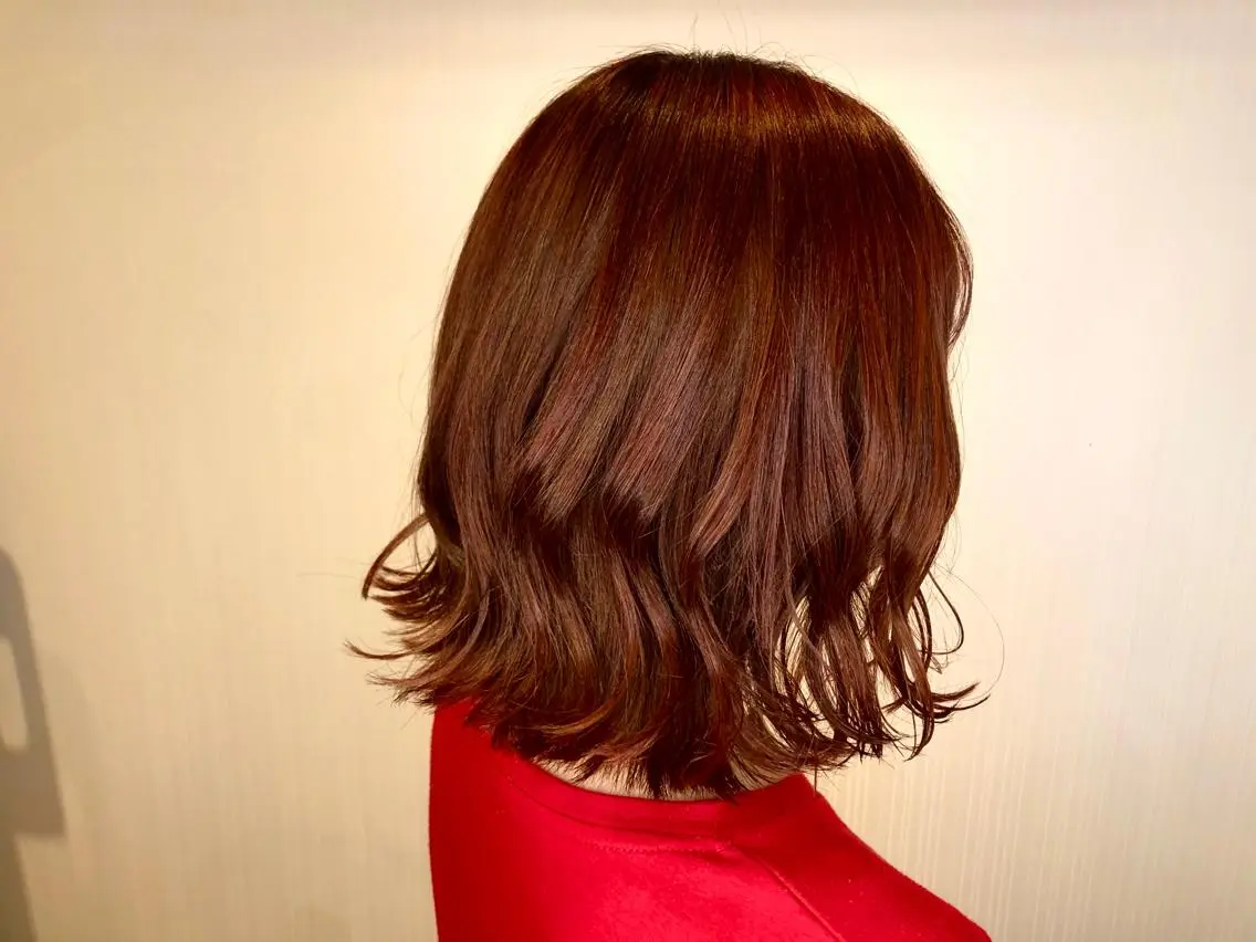 ショート カラー ブラウンカラー 新井 友菜のヘアスタイル