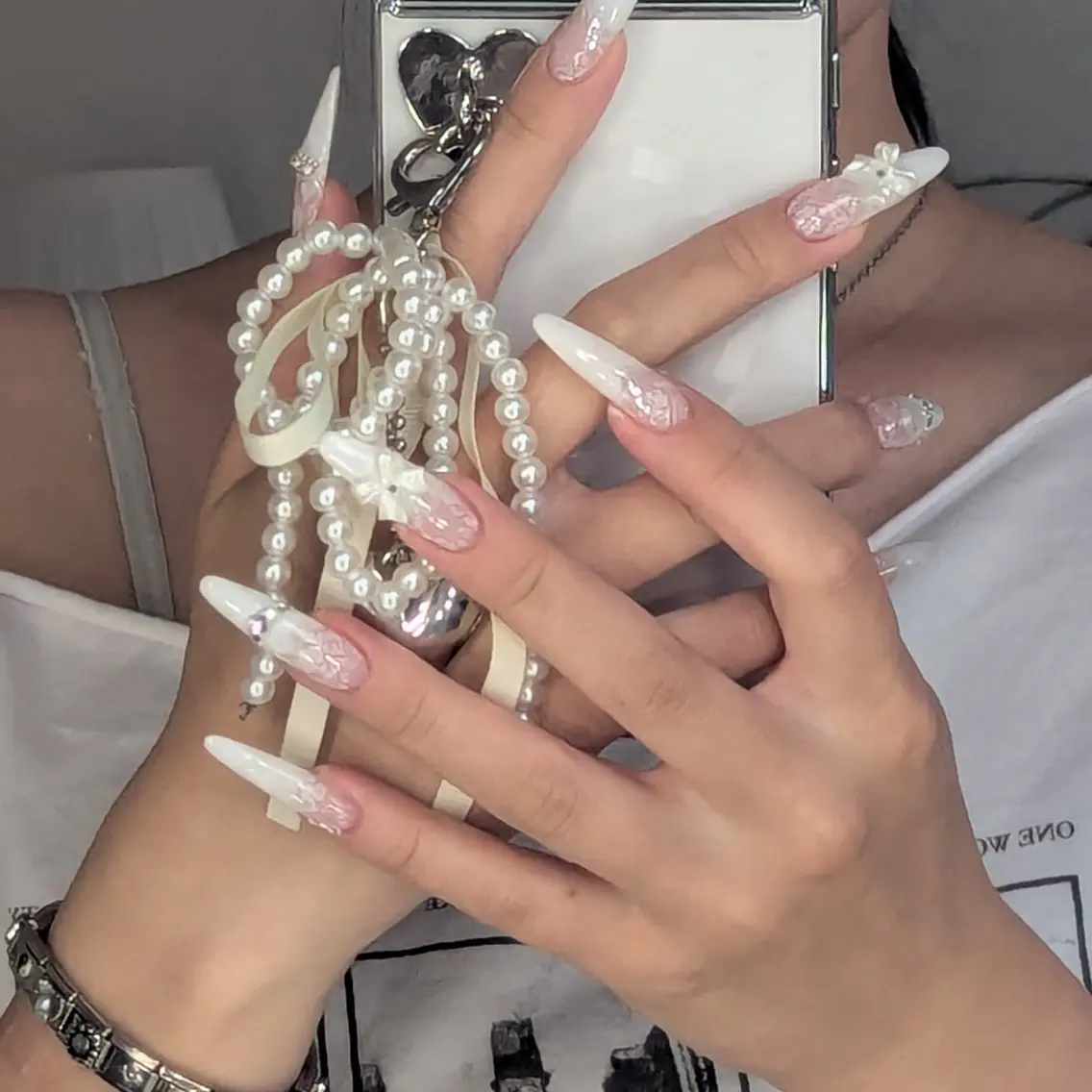ネイル OliviaBlue YUNAのネイルデザイン